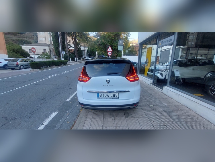 Renault Grand Scenic 1.3 TCE 140CV foto 4